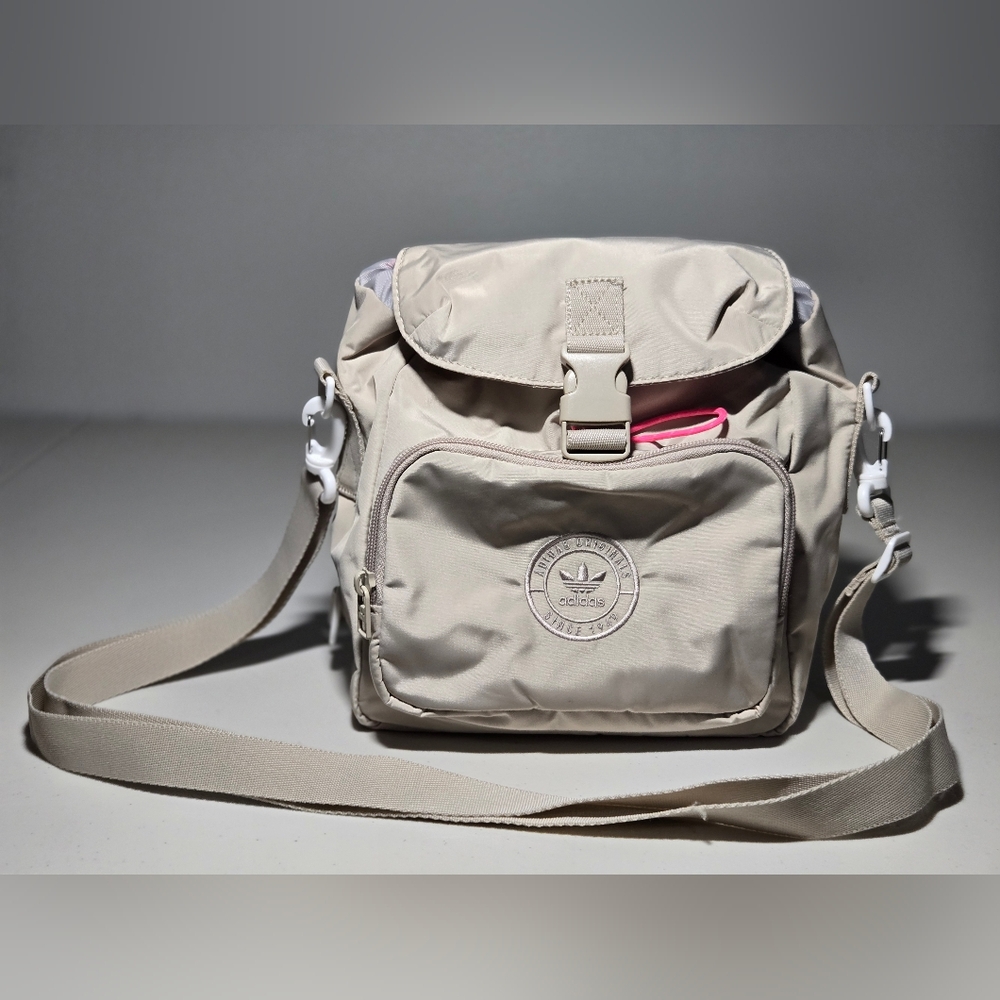 Adidas Original Micro 3 Mini Backpack Biege/Lucid Pink